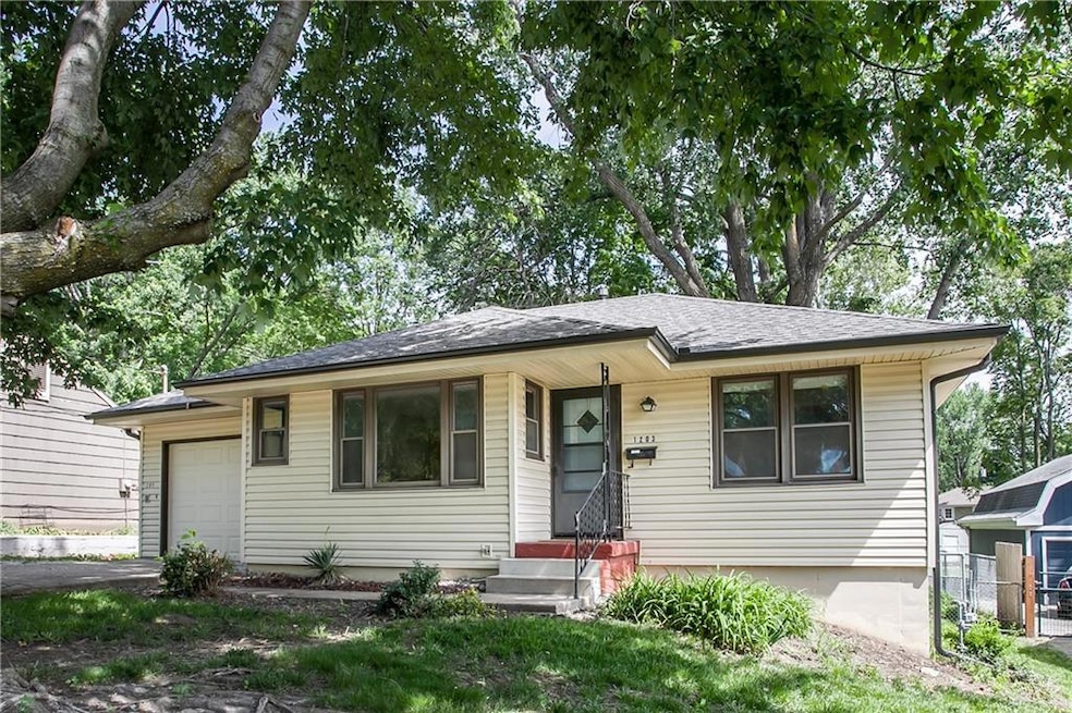 1203 NW B St, Blue Springs, MO 64015 - photo 1