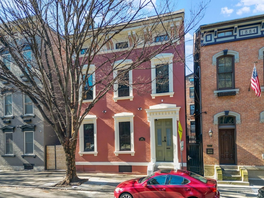 1431 Republic St unit 3, Cincinnati, OH 45202 - photo 1