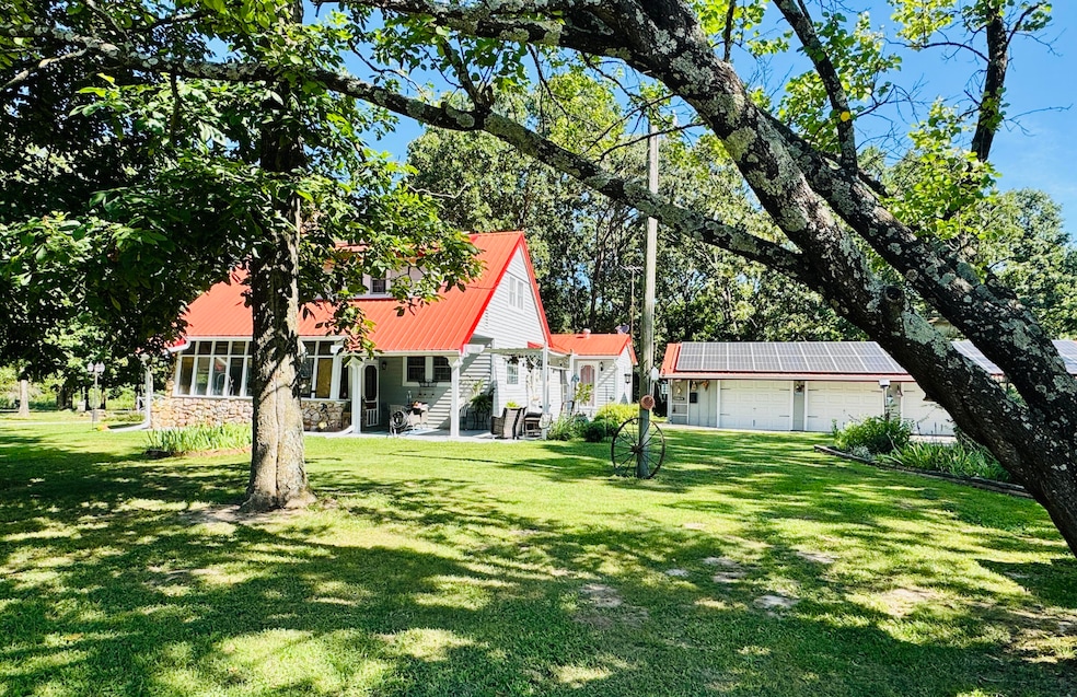 Pending $399,900