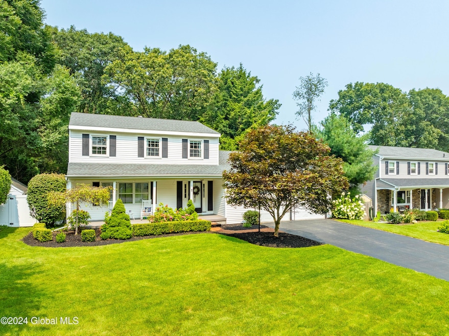 19 Bethwood Dr, Albany, NY 12211 - photo 1