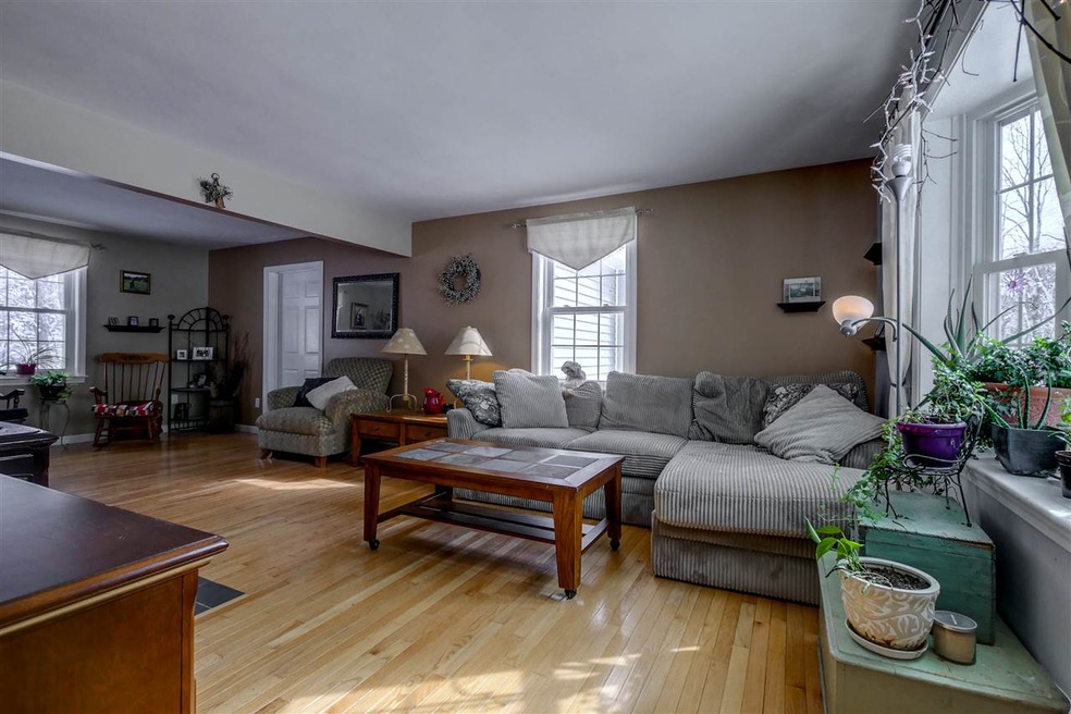 78b Walker Rd, Danville, NH 03819 - photo 1