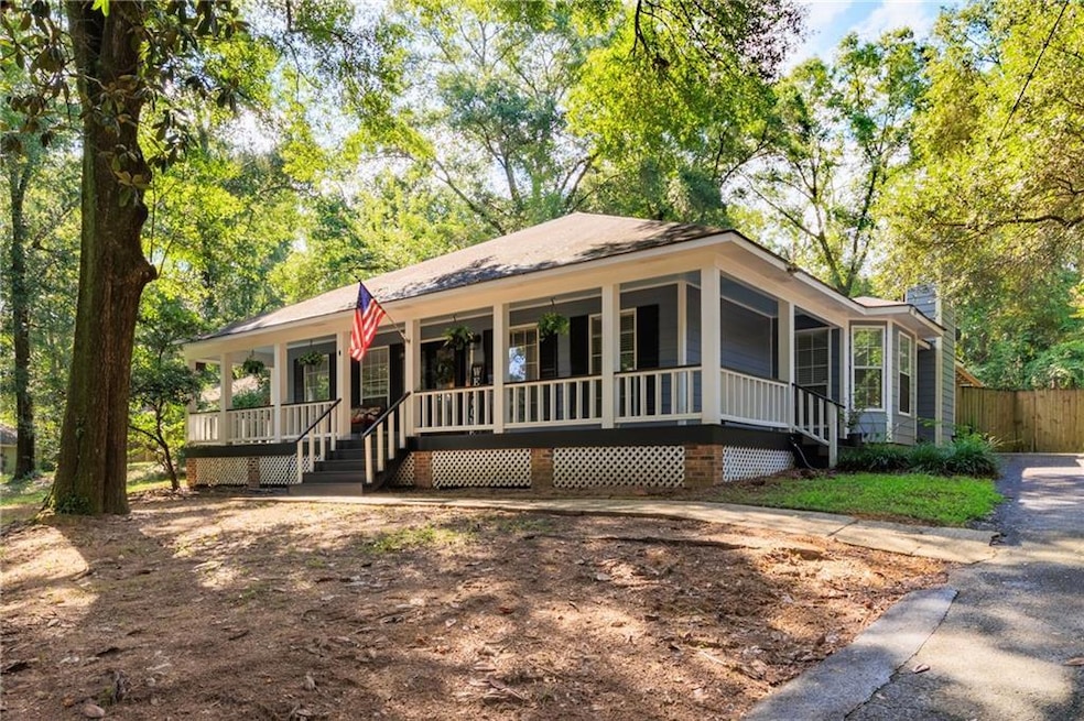 View of front of property featuring a porch