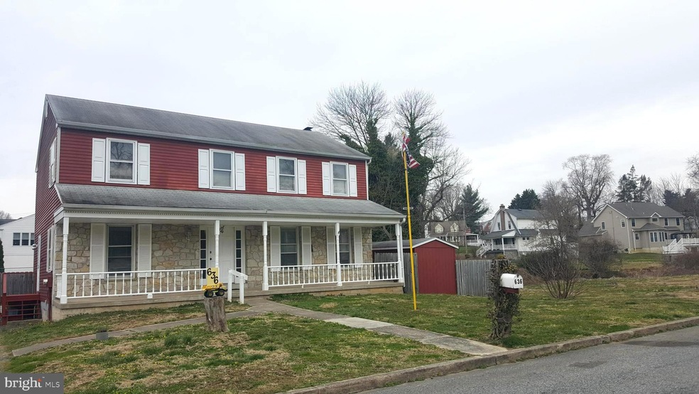 636 Cedar Ln, Morton, PA 19070 - photo 1
