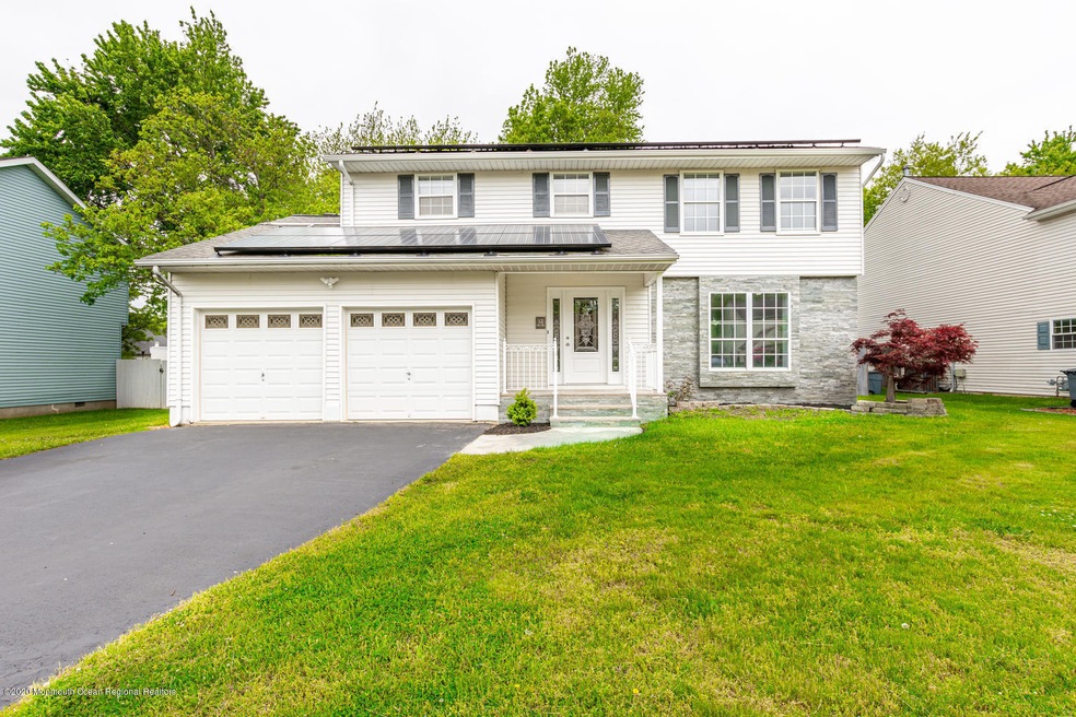 12 Elm Pl Matawan NJ 07747 USA-large-001