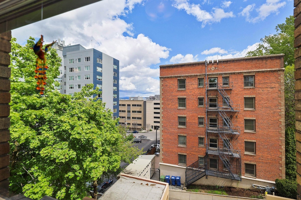 726 W 6th Ave unit 302, Spokane, WA 99204 - photo 1