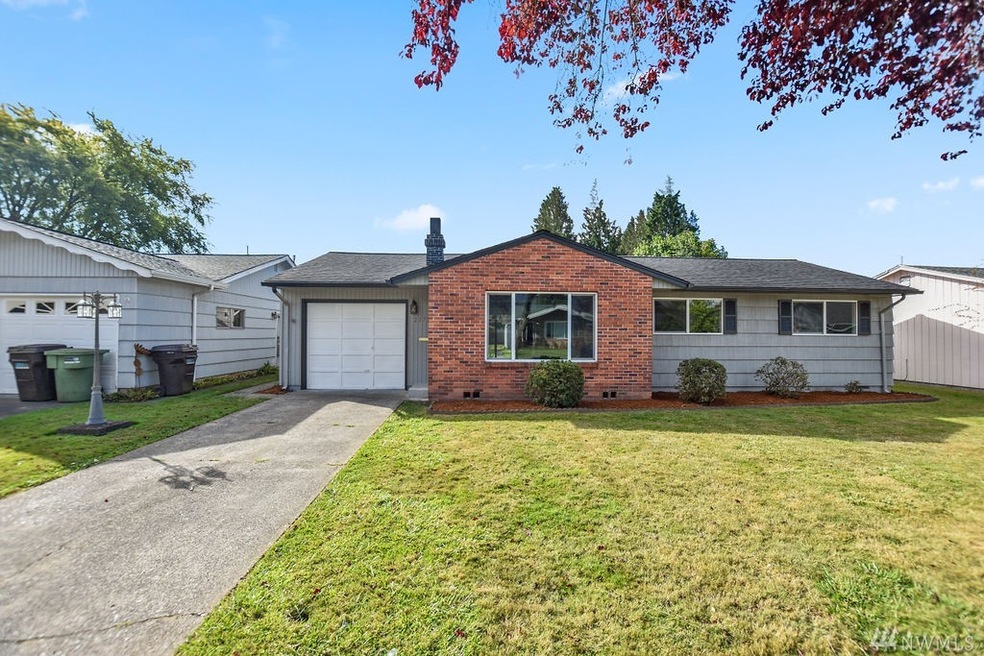 2571 Terry Ave, Longview, WA 98632 - photo 1