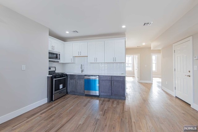 410 26th St unit 2, Union City, NJ 07087 - photo 1