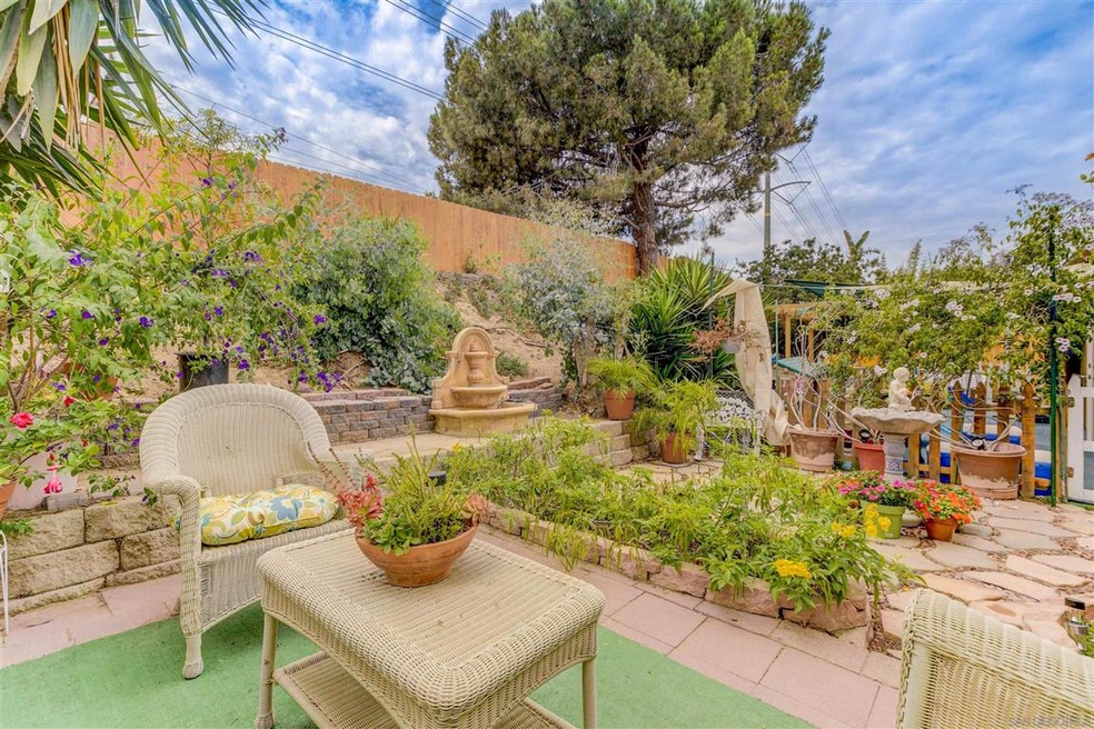 272 Village Run W, Encinitas, CA 92024 - photo 1