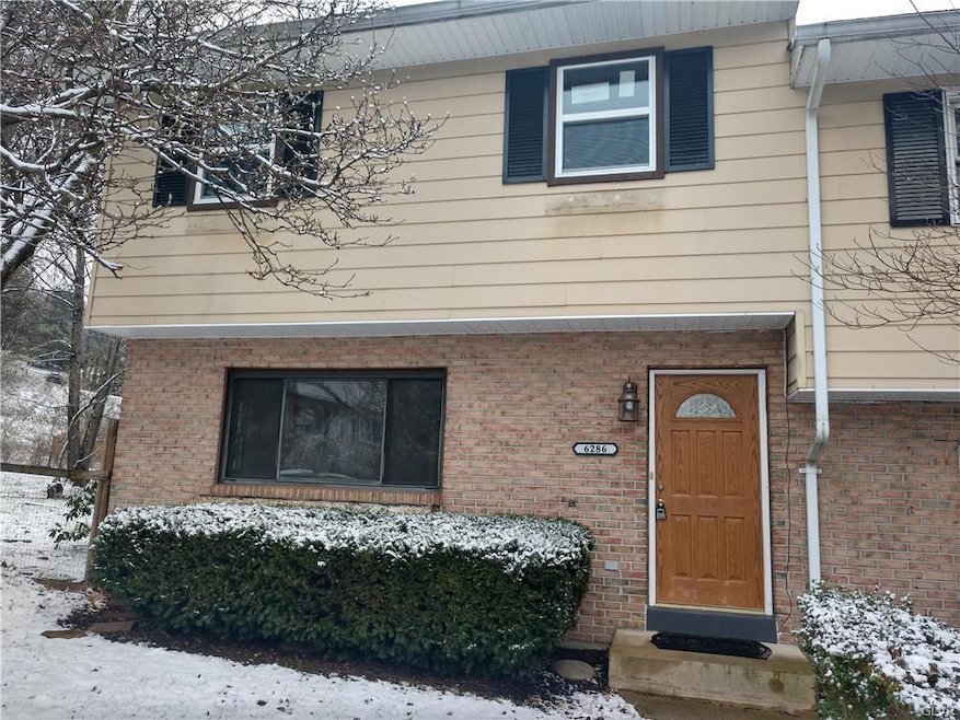 6286 Glen Ct, Germansville, PA 18053 - photo 1