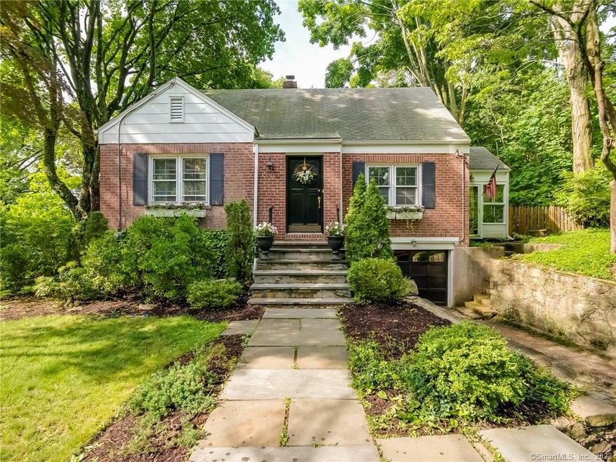 128 Weed Hill Ave, Stamford, CT 06907 - photo 1