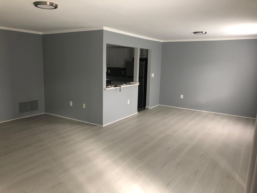 5 Downing Place unit A, Poughkeepsie, NY 12603 - photo 1