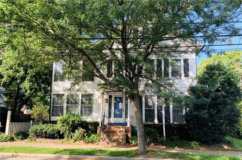 717 Main St, Warren, RI 02885 - photo 1