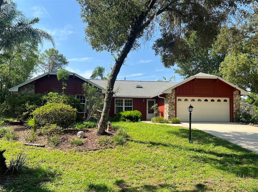 825 N 3rd Ave, Deltona, FL 32725 - photo 1