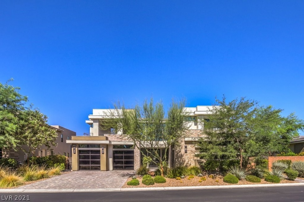 Welcome to this contemporary home in Silver Ridge