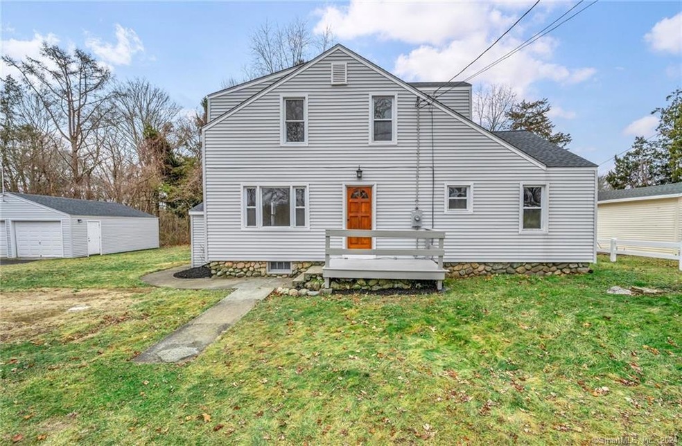 22 Hawley St, Pawcatuck, CT 06379 - photo 1