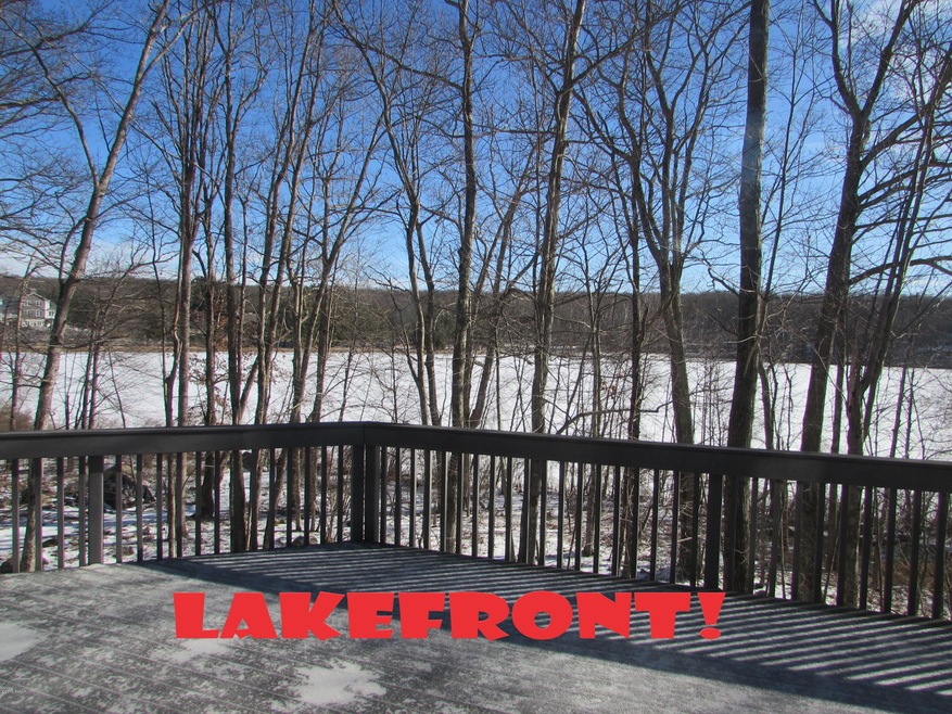 811 Blackbirch Ct, Hawley, PA 18428 - photo 1