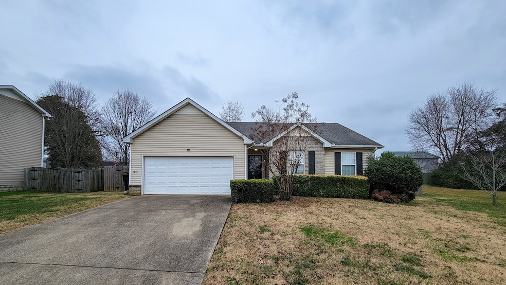 1242 Mac Duff Dr, Murfreesboro, TN 37128 - photo 1