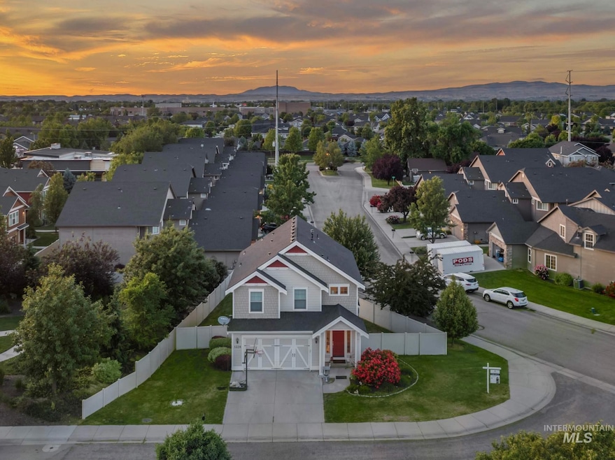 1328 W Cobblefield St, Meridian, ID 83646 - photo 1