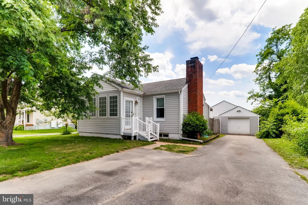 1433 Maryland Ave, Severn, MD 21144 - photo 1