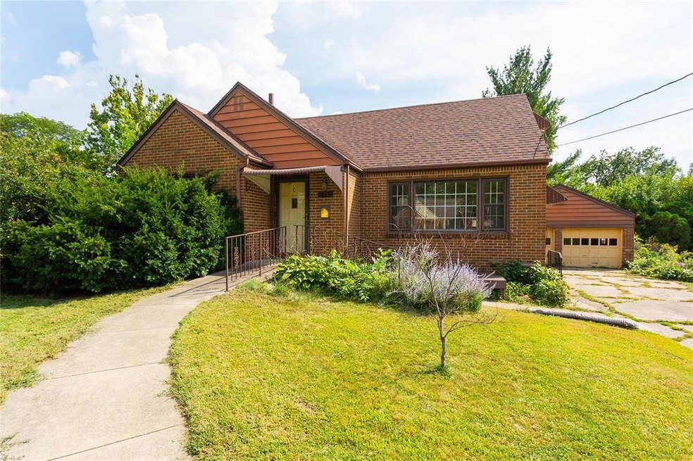 2741 John Patterson Rd, Des Moines, IA 50317 - photo 1