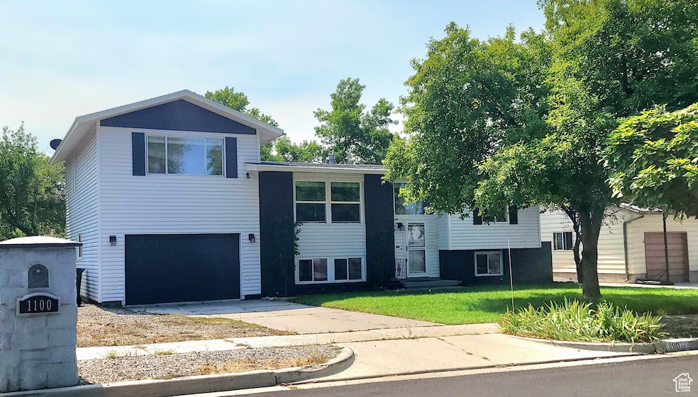 1100 E Webster Dr, Sandy, UT 84094 - photo 1