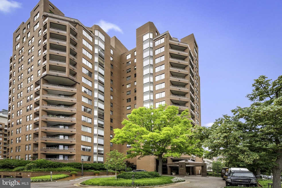 St. James Condominiums unit 103, Baltimore, MD 21218 - photo 1