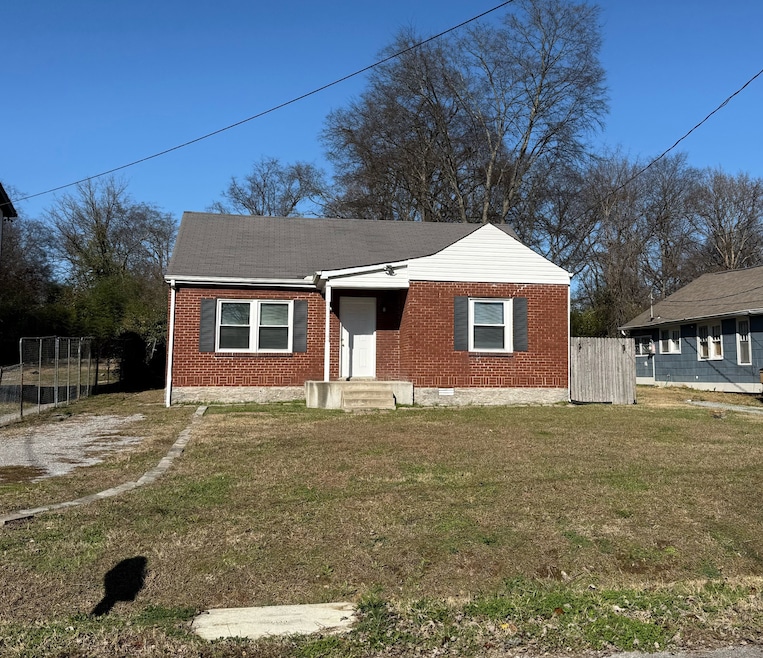 521 E Maple St, Madison, TN 37115 - photo 1