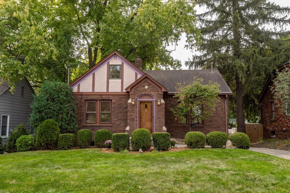 3412 Franklin Ave, Des Moines, IA 50310 - photo 1