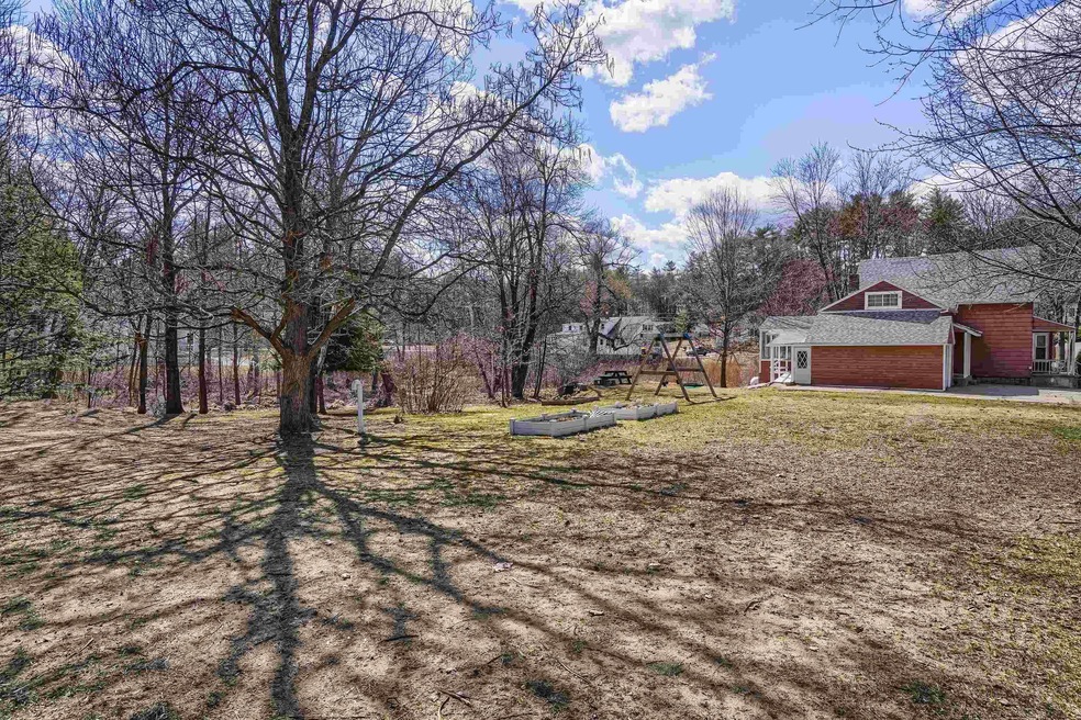 7 Curtis Ct, Bedford, NH 03110 - photo 1