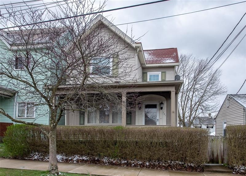 Well maintained 2 Story Colonial featuring Newer R