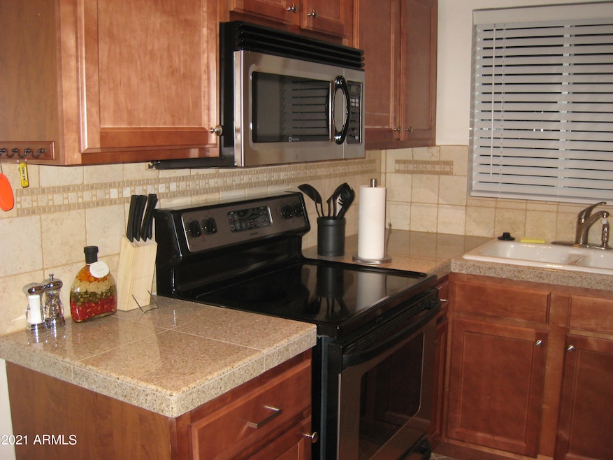 For Rent $1,400/month