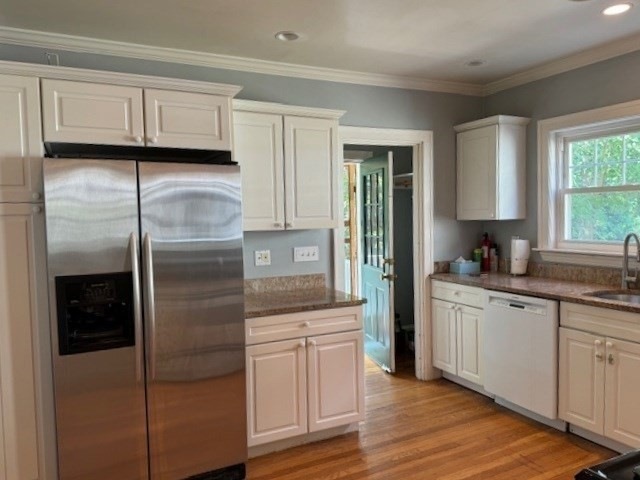 140 Vassal Ln unit 1, Cambridge, MA 02138 - photo 1