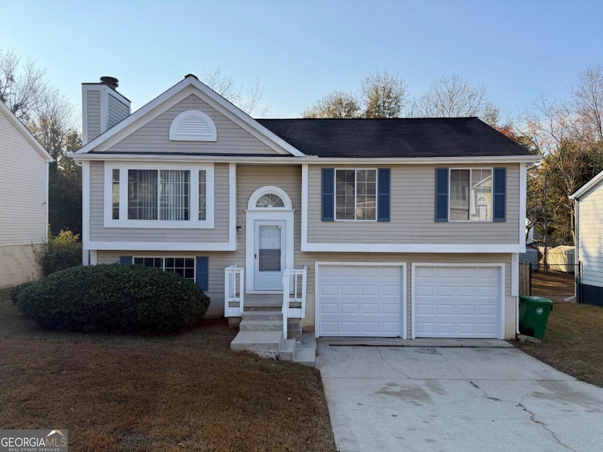 6091 Raintree Bend, Lithonia, GA 30058 - photo 1