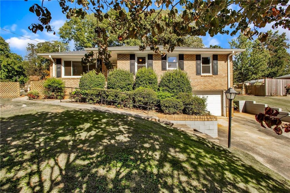 521 Harris Ct SW, Marietta, GA 30060 - photo 1