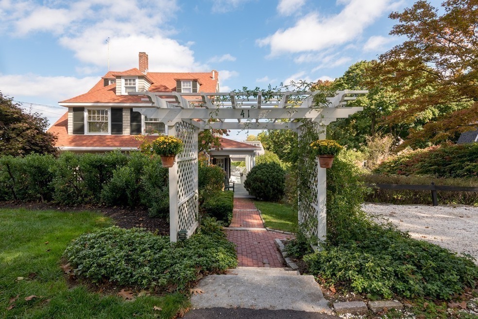 41 Whiton Ave, Hingham, MA 02043 - photo 1