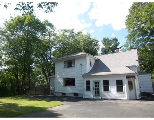 1471 Main St unit rear house, Brockton, MA 02301 - photo 1