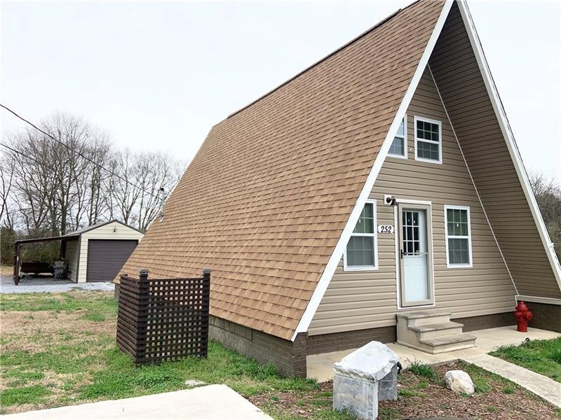 252 Valley View Cir SE, Calhoun, GA 30701 - photo 1