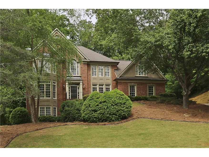 Beautiful Updated Home in Sought After Inverness S