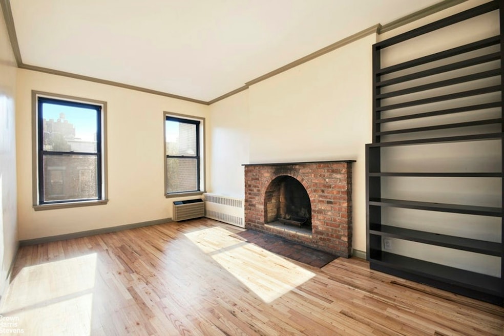 For Rent $2,799/month • Co-Listing Agent