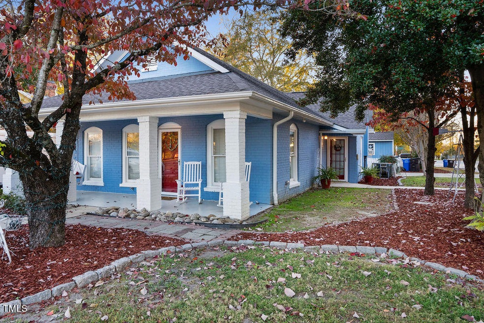 220pineview1
