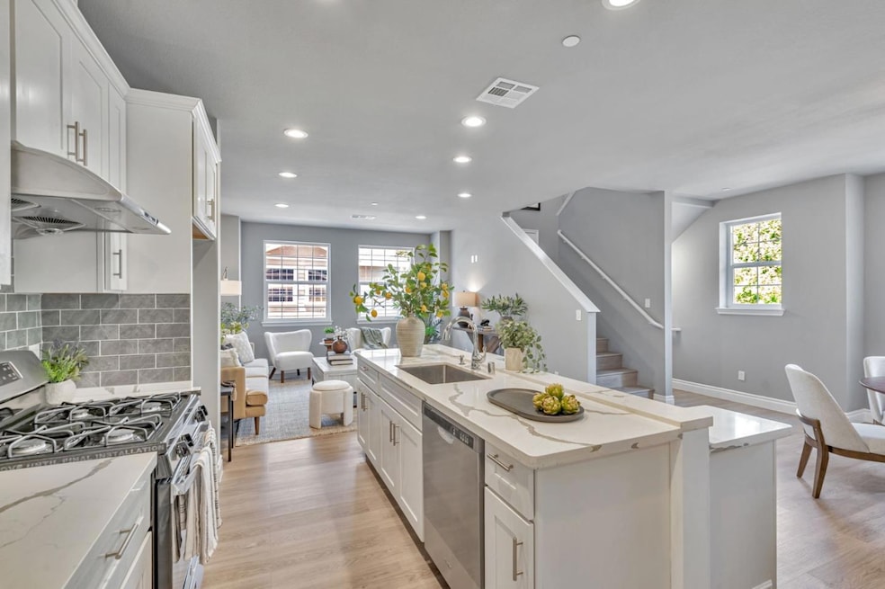 For Sale $1,149,000 • Co-Listing Agent