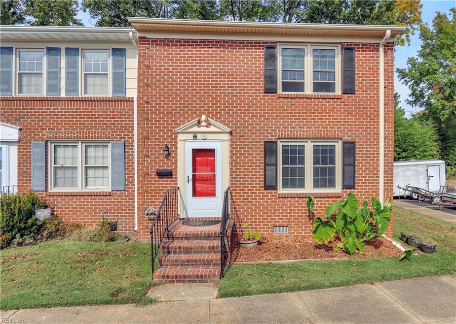 For Rent $1,900/month