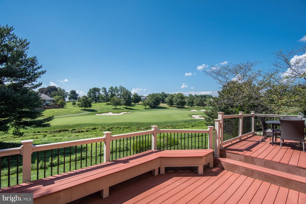 9114 Willow Gate Ln, Bethesda, MD 20817 - photo 1