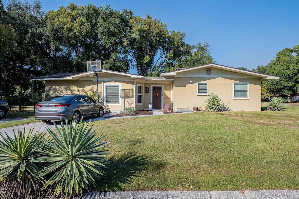 Pending $320,000 • Co-Listing Agent