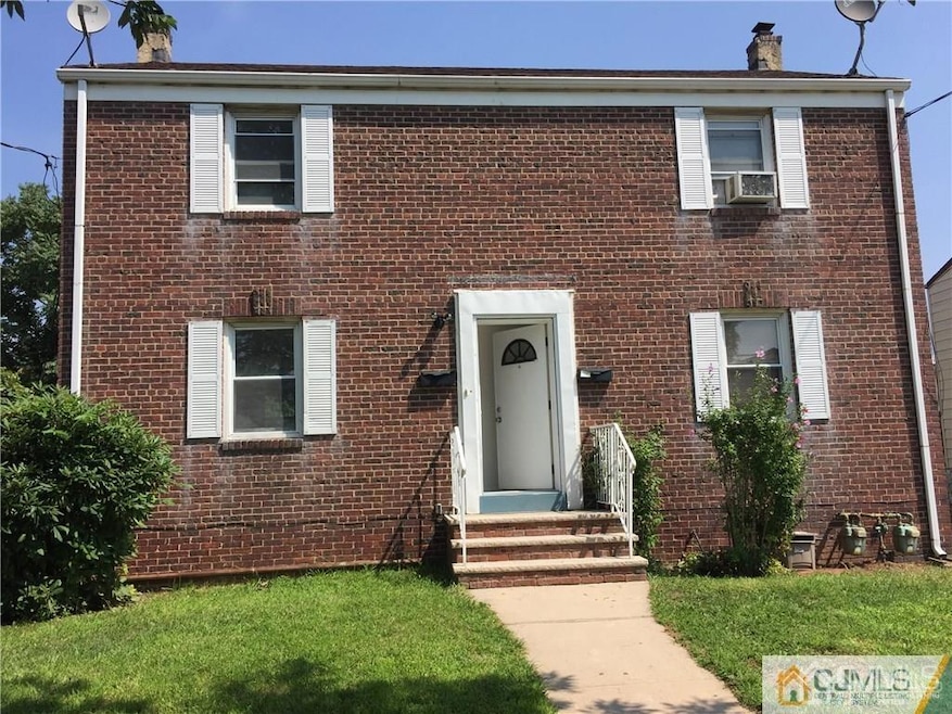 20 Pulaski Ave, Carteret, NJ 07008 - photo 1