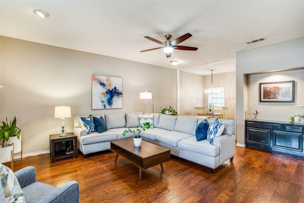 6123 Oram St unit 8, Dallas, TX 75214 - photo 1