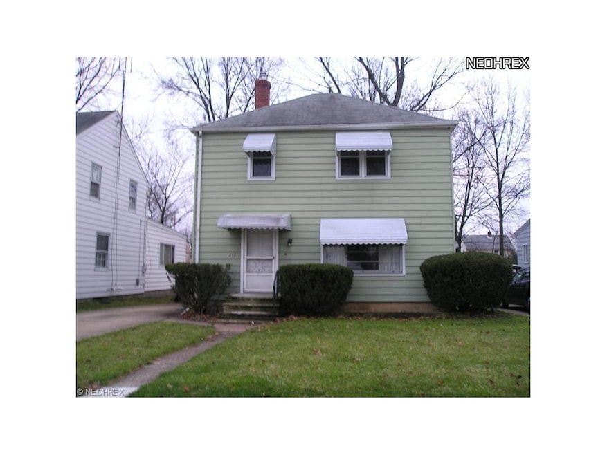 Spacious 3 Bedroom Colonial in Lovely Area    of Cuyahoga Falls