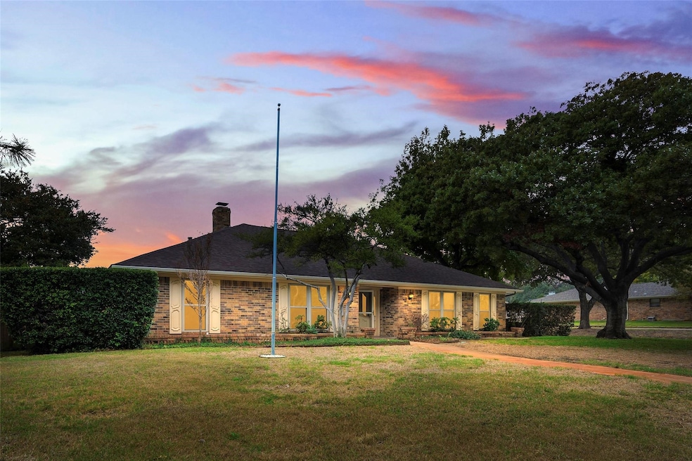 2608 Evans Dr, Plano, TX 75075 - photo 1