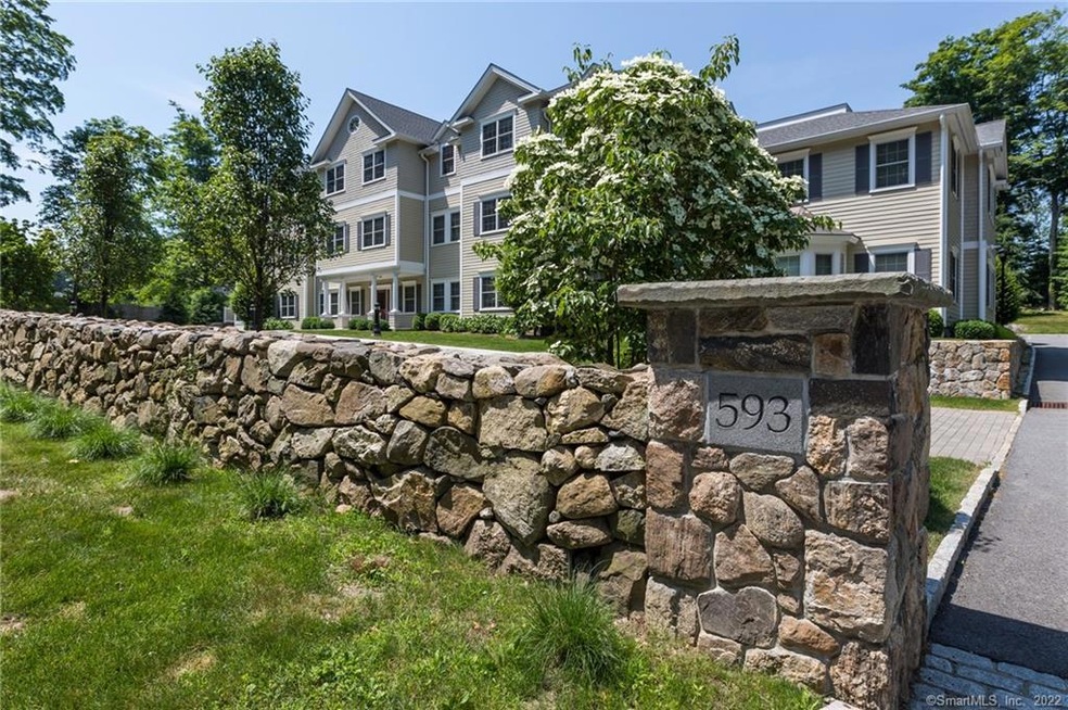 593 Main St unit 202, Ridgefield, CT 06877 - photo 1
