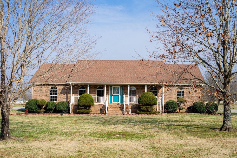 107 Richdale Ln, Shelbyville, TN 37160 - photo 1